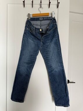 Signature Levi's Dark Blue Denim Jeans with Brass Hardware